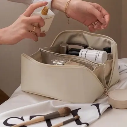 MAPLIVO™ SALY LEATHER TRAVEL MAKEUP BAG